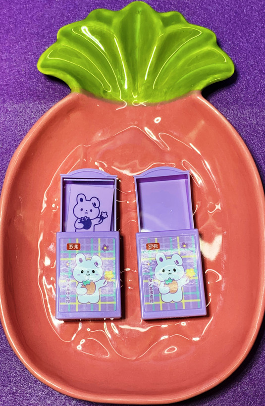 پاکن کن جادویی فانتزی بنفش